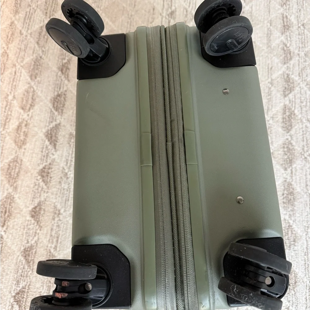 BEIS Carry On in Olive Suitcase - Picture 13 of 13